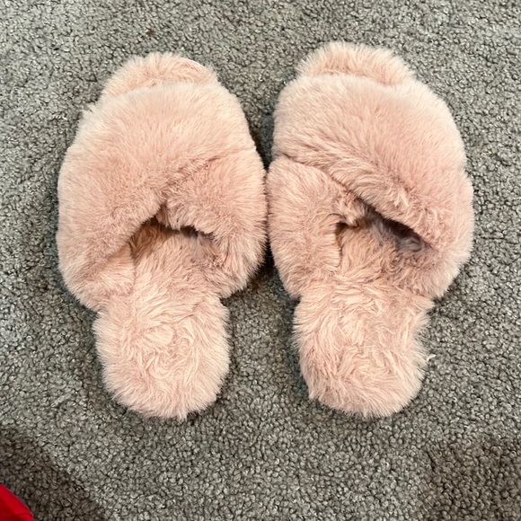 LC LAUREN CONRAD PINK SLIPPERS M(7/8) - Picture 1 of 2
